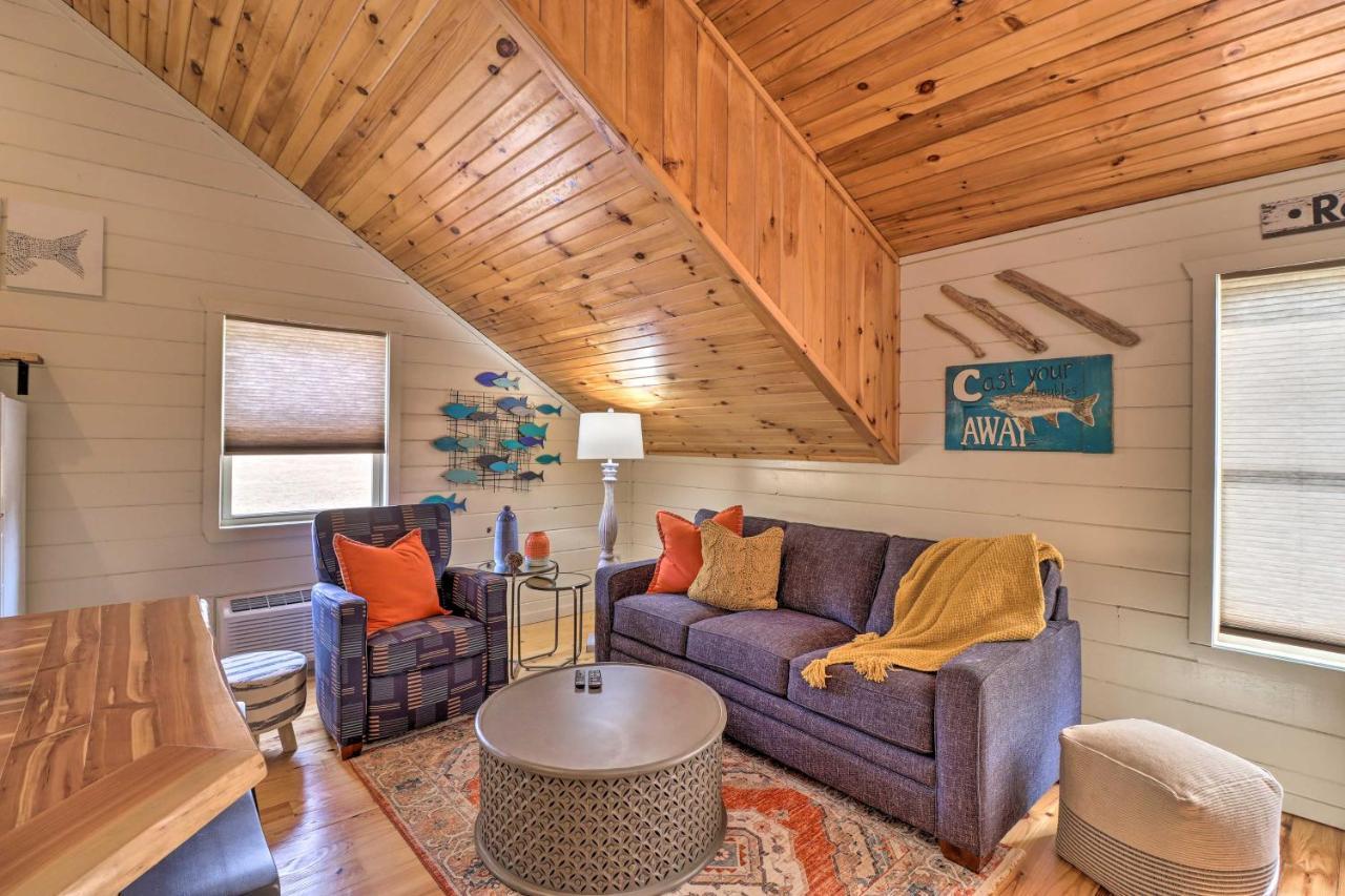 Pet-Friendly Studio With Loft And Mountain Views! Екстериор снимка
