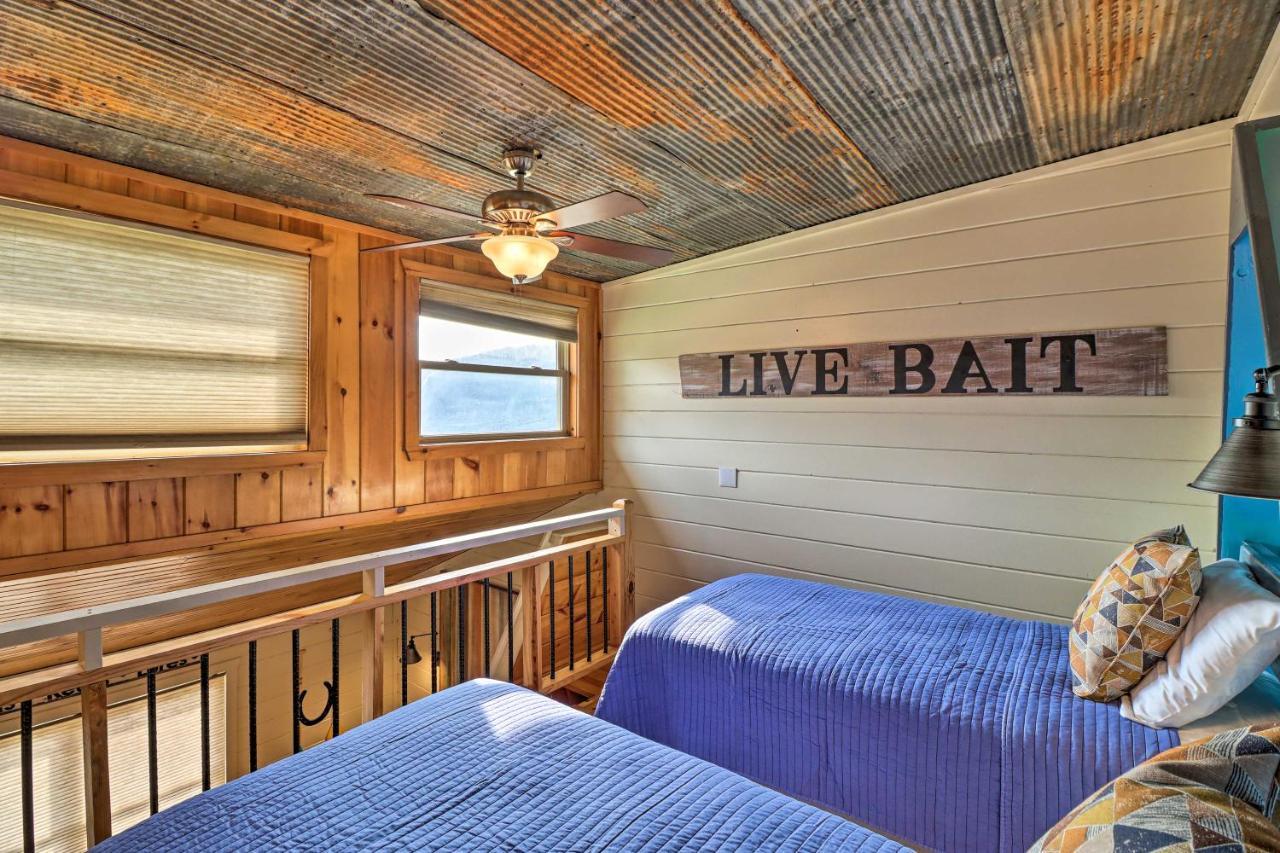 Pet-Friendly Studio With Loft And Mountain Views! Екстериор снимка